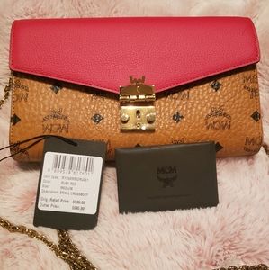 Crossbody bag